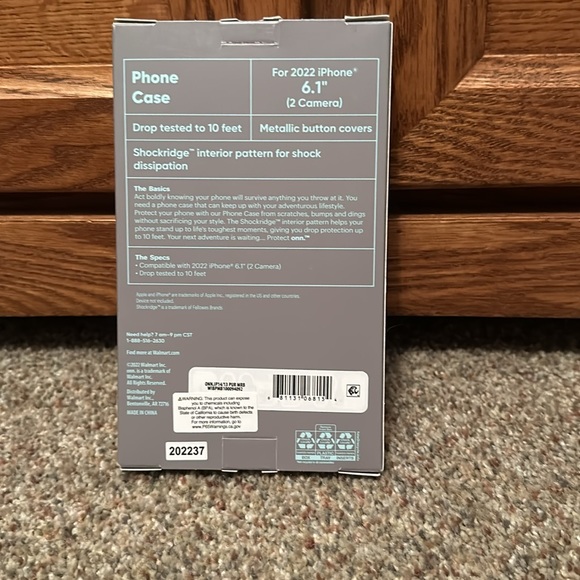 iPhone 13/14 case - Picture 2 of 2